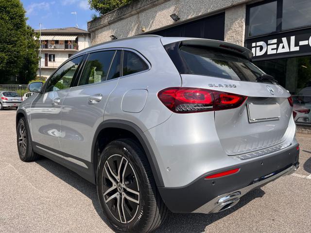 MERCEDES-BENZ GLA 250 Automatic 4Matic Sport