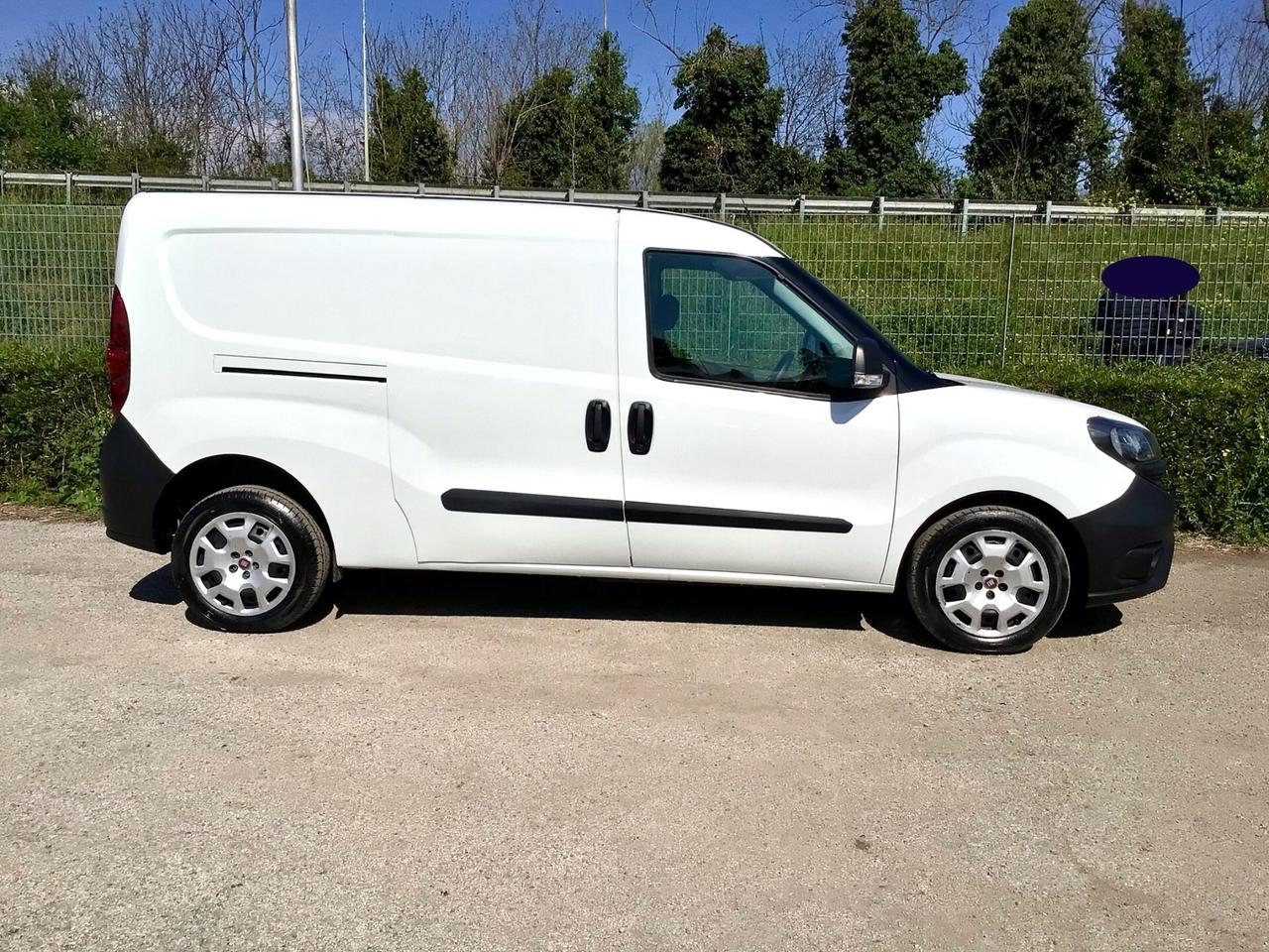 Fiat Doblo 1.6 MJT 105CV PL-TN Maxi SX