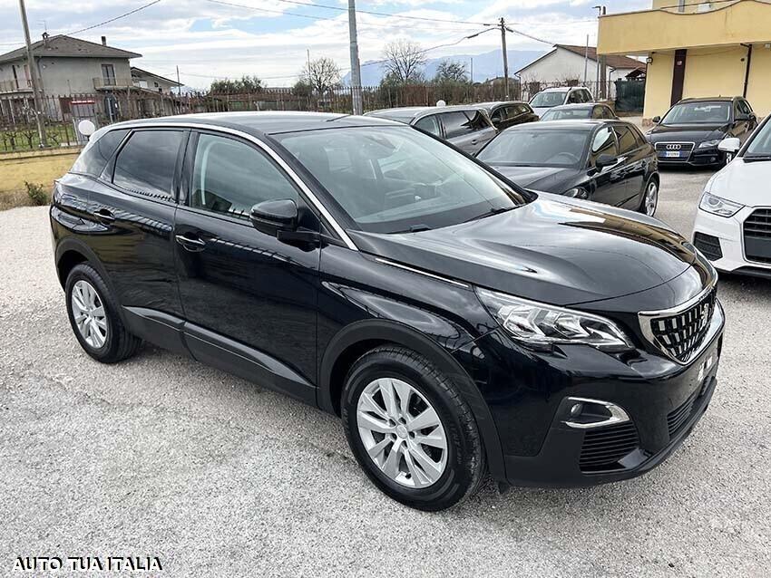 PEUGEOT 3008 1.2 BENZINA NAVI-AUTOMATICA