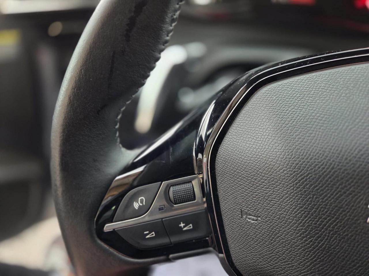 PEUGEOT 208 PURETECH 100 S&S 5 PORTE ALLURE PACK