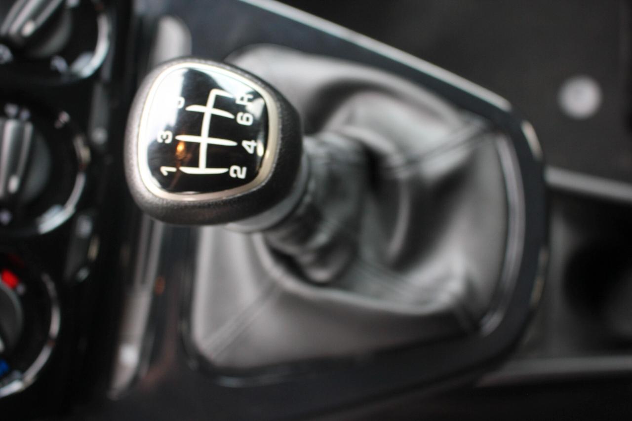 YPSILON-1.0 hyb*PREZZO VERO*GOLD-KM CERTI-GARANZIA 12 MESI