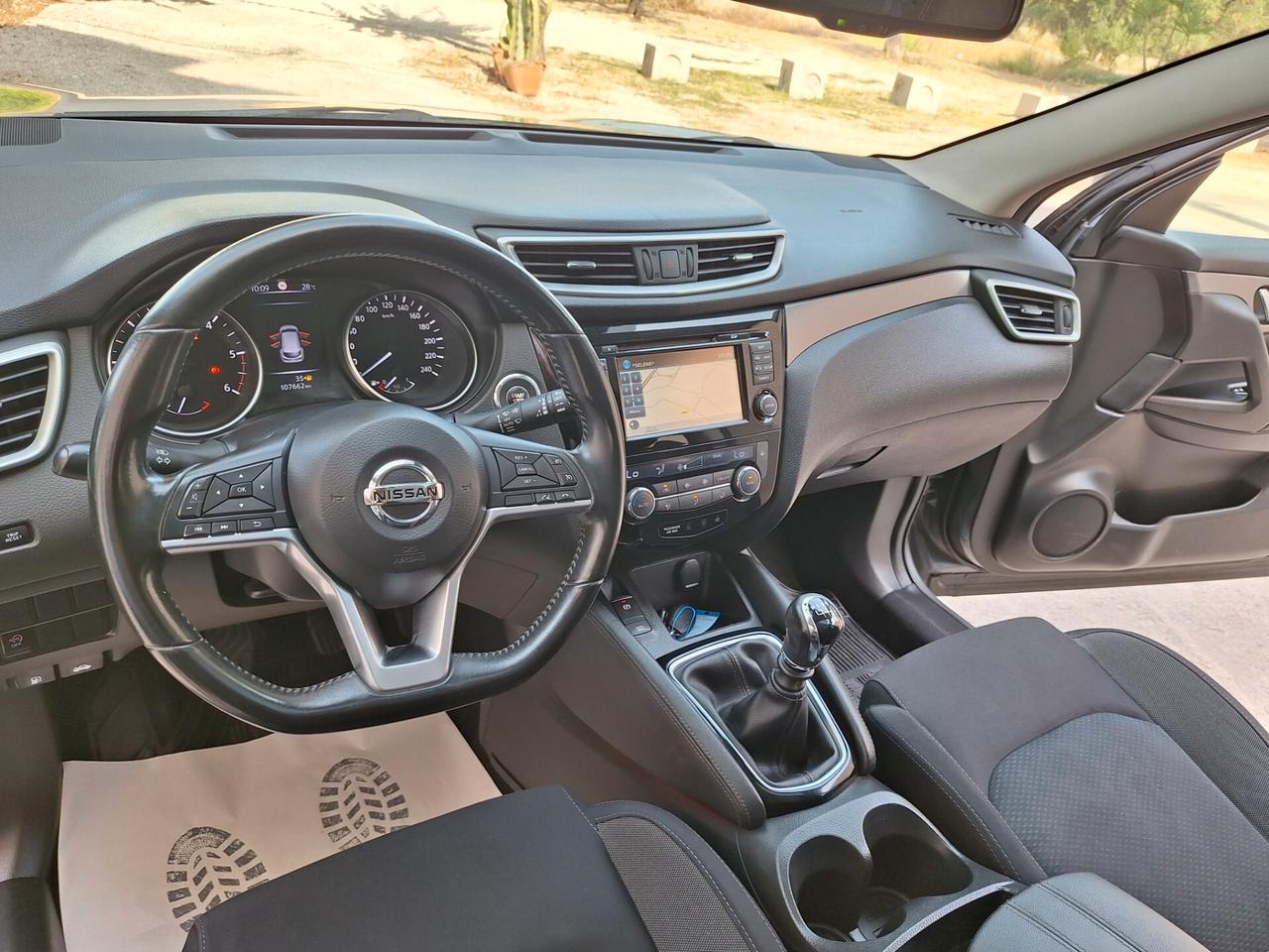 Nissan Qashqai 1.5 dCi Tekna"NAVI,TETTO"