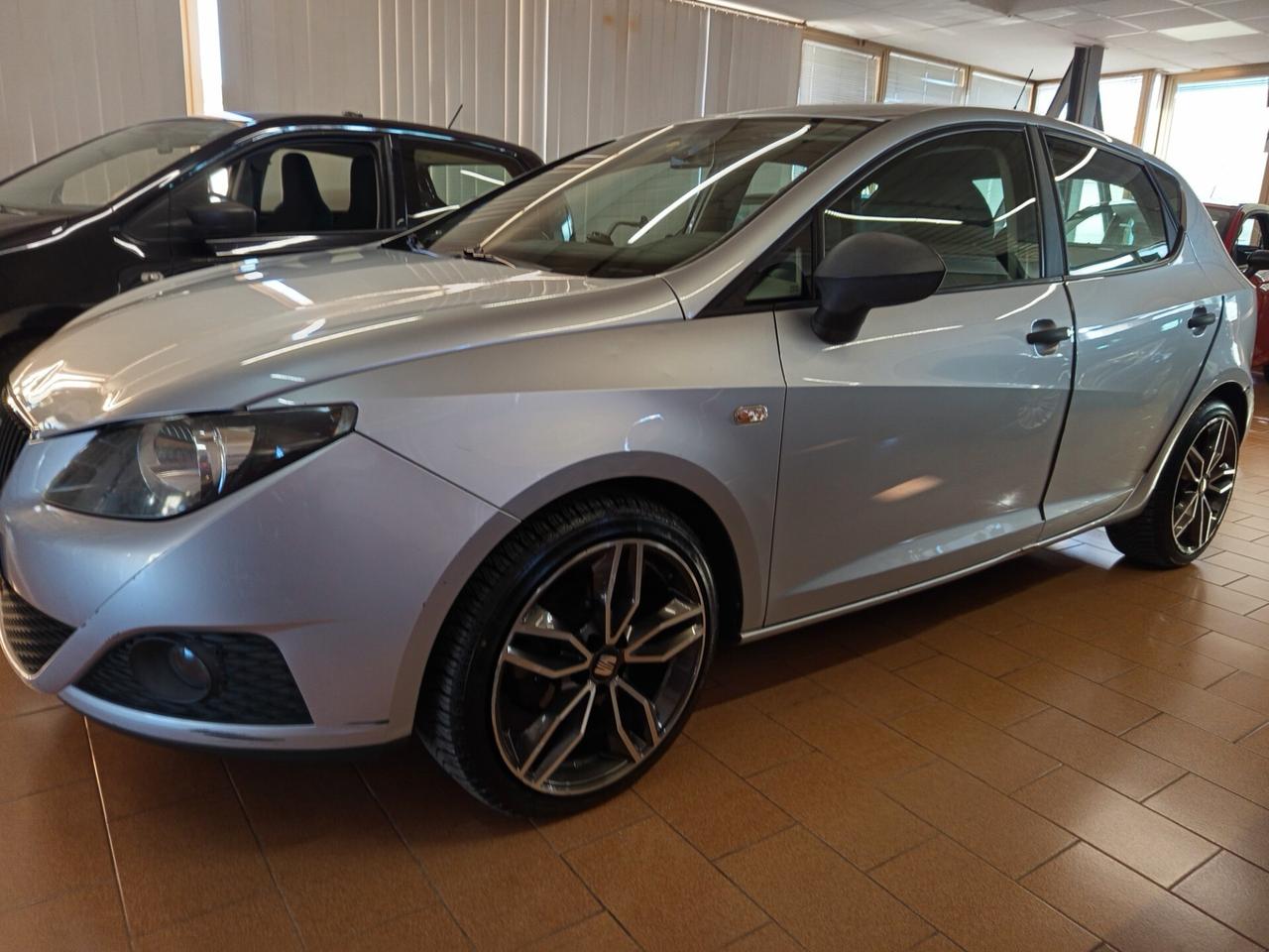 Seat Ibiza 1.2 benzina-gpl, 139 Mila chilometri. Ok neopatentati