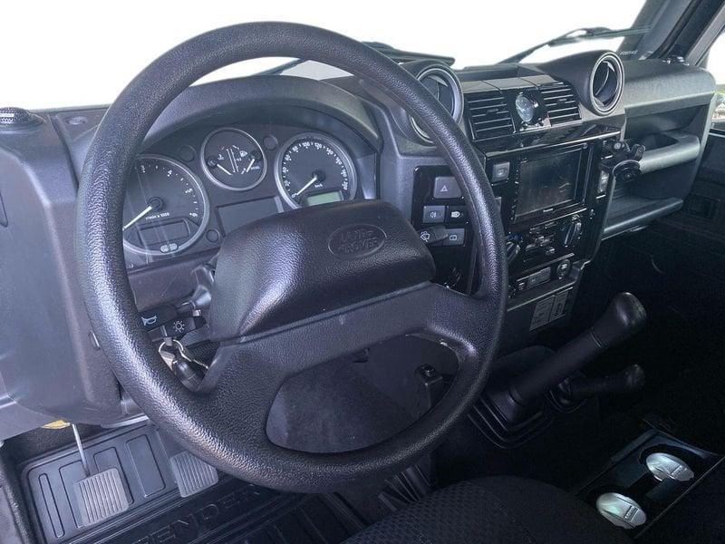 Land Rover Defender Defender 90 2.4 TD4 Station Wagon SE