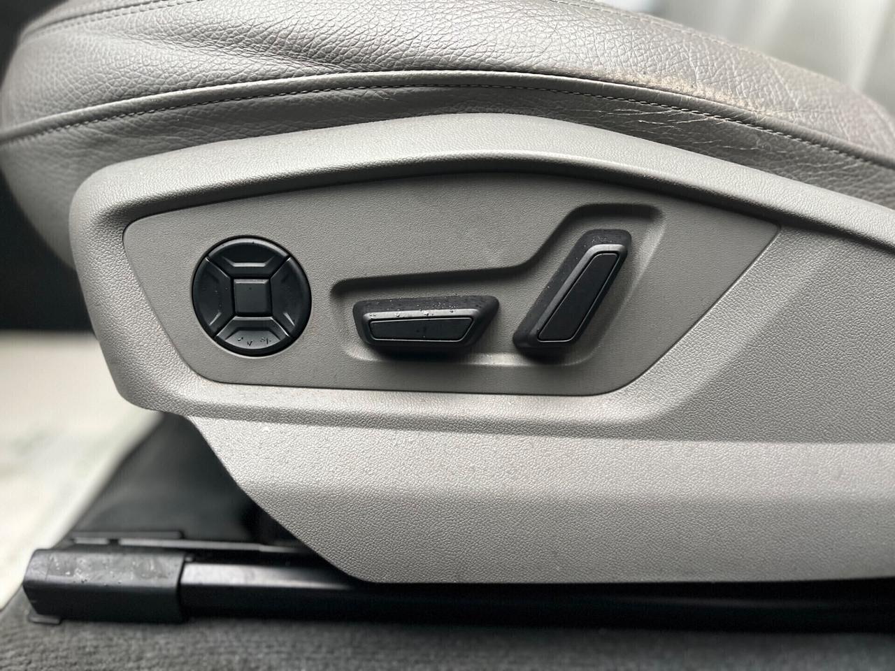 Audi Q8 55 TFSI quattro tiptronic