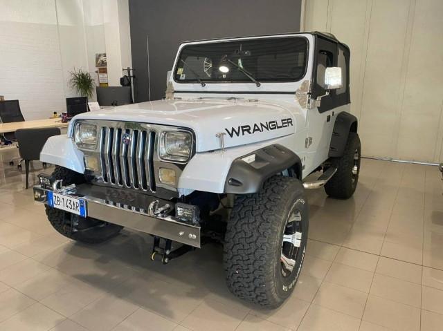 Jeep Wrangler 4.2 Texas Edition soft top