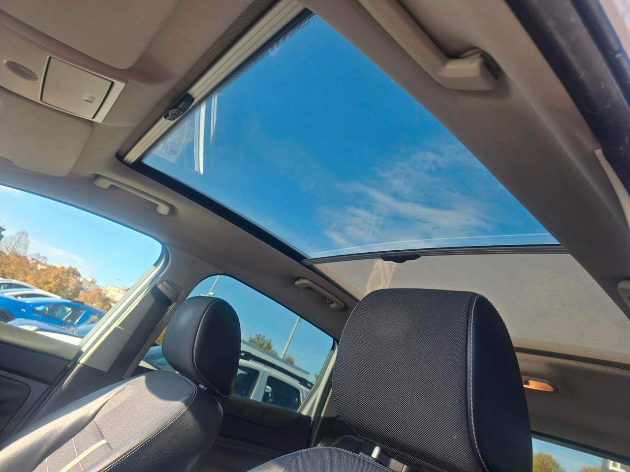 Ford Kuga Kuga+ 2.0 TDCi 140 CV 2WD DPF