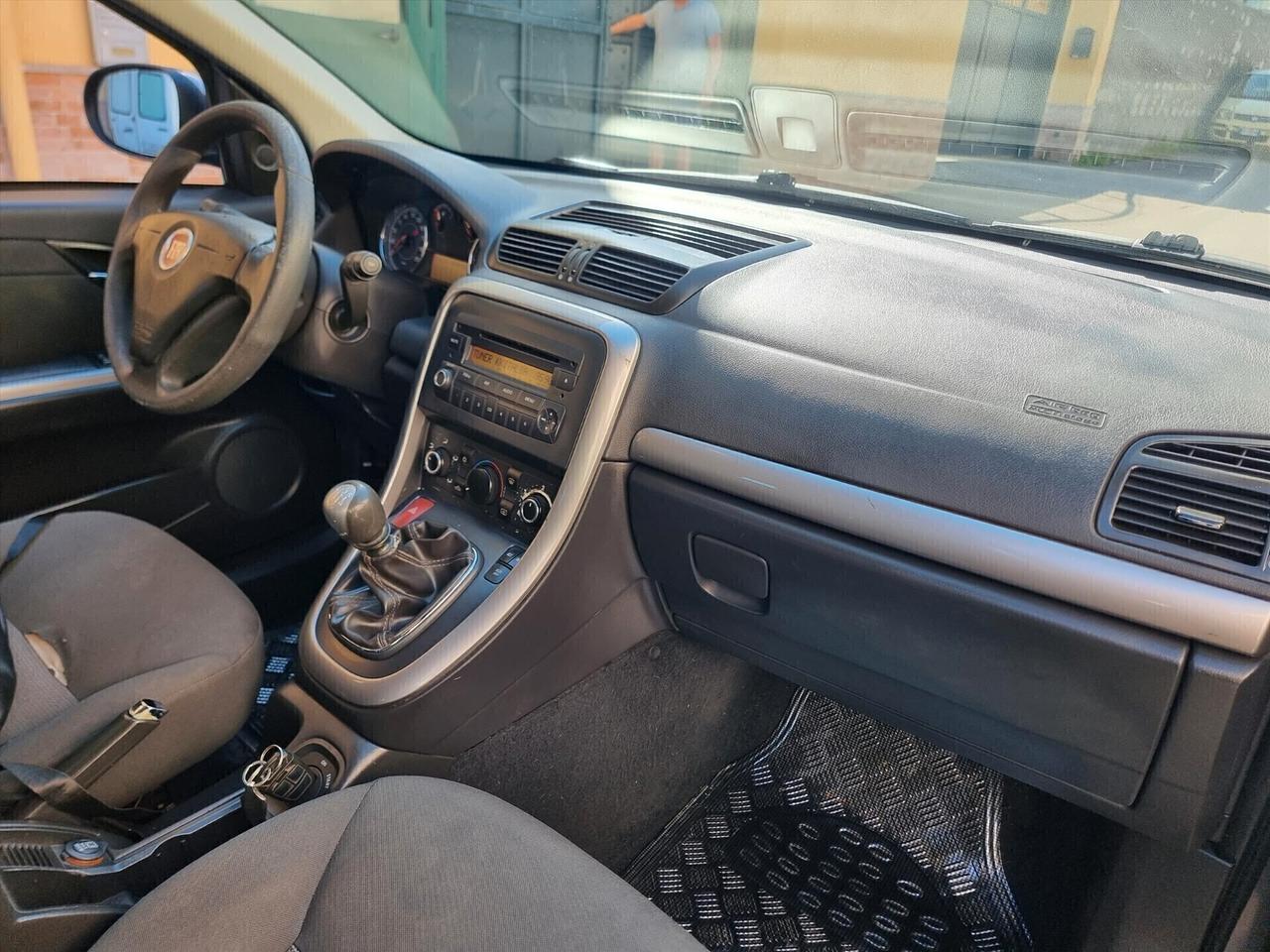 Fiat Croma 1.9 Multijet Active
