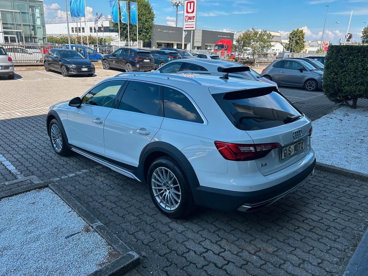 Audi A4 allroad 40 2.0 tdi mhev Business quattro 204cv s-tronic