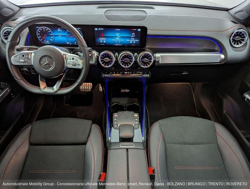 Mercedes-Benz EQB 300 4MATIC PREMIUM