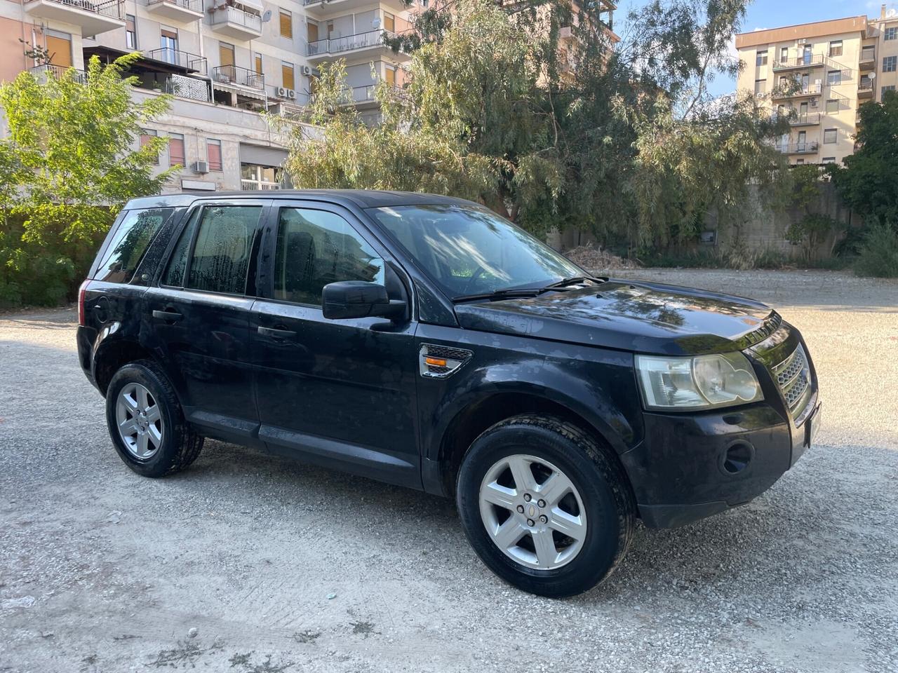 Land Rover Freelander 2.2 TD4 S.W. SE