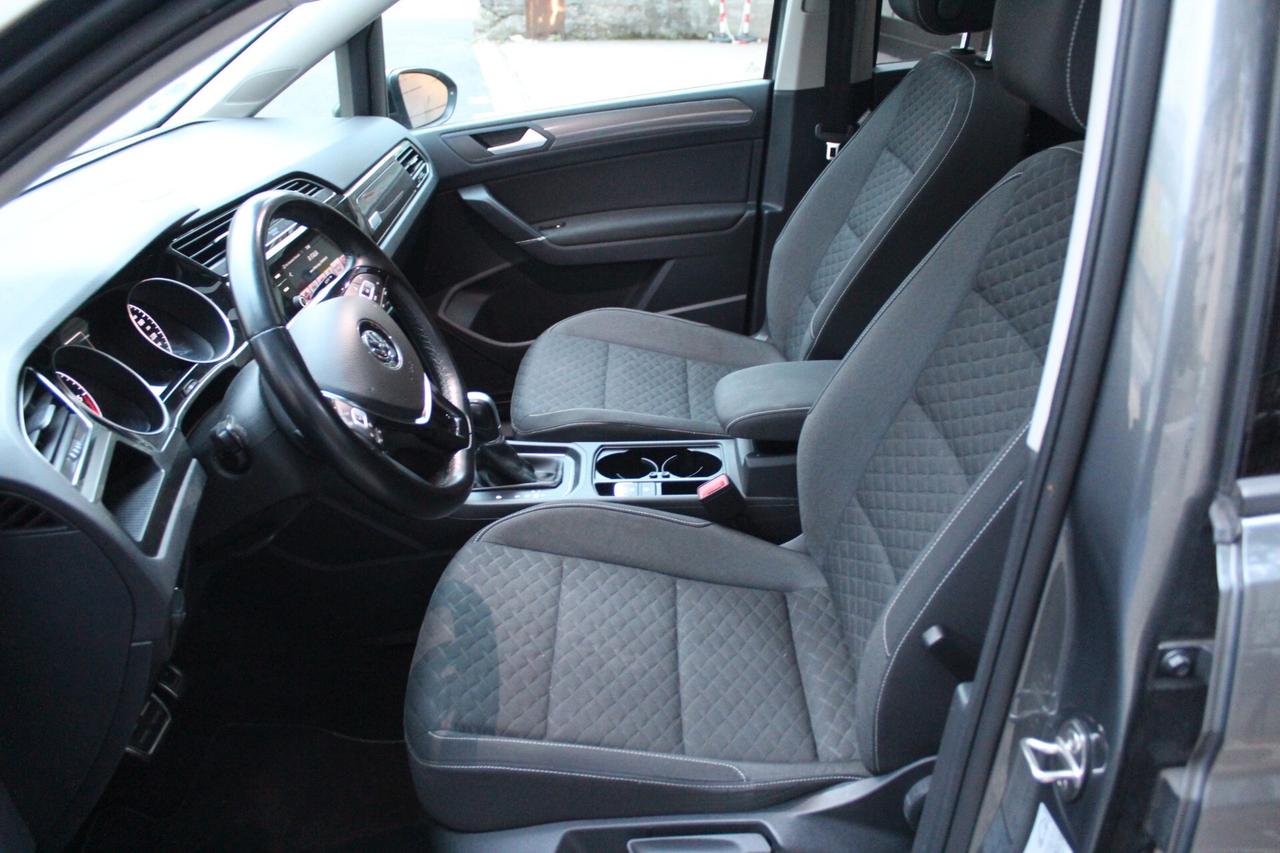 VW Touran 1.6 TDI 115 CV SCR DSG Highline 7 posti