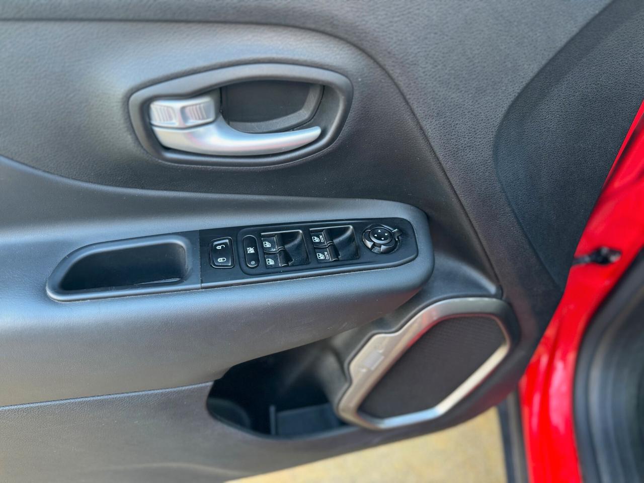 JEEP RENEGADE 1.0cc TURBO I3 120cv 4X2 LONGITUDE