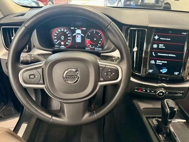 Volvo XC60 XC60 2.4 d4 Business awd 190cv Tagliandata