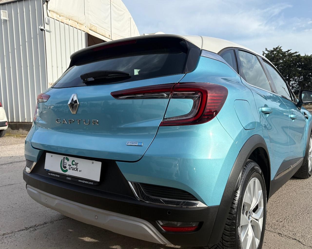 Renault Captur Plug-in Hybrid E-Tech 160 CV Intens