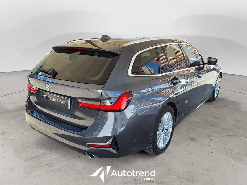 BMW Serie 3 Touring 320d 190 CV Automatica 48V Mild Hybrid Luxury