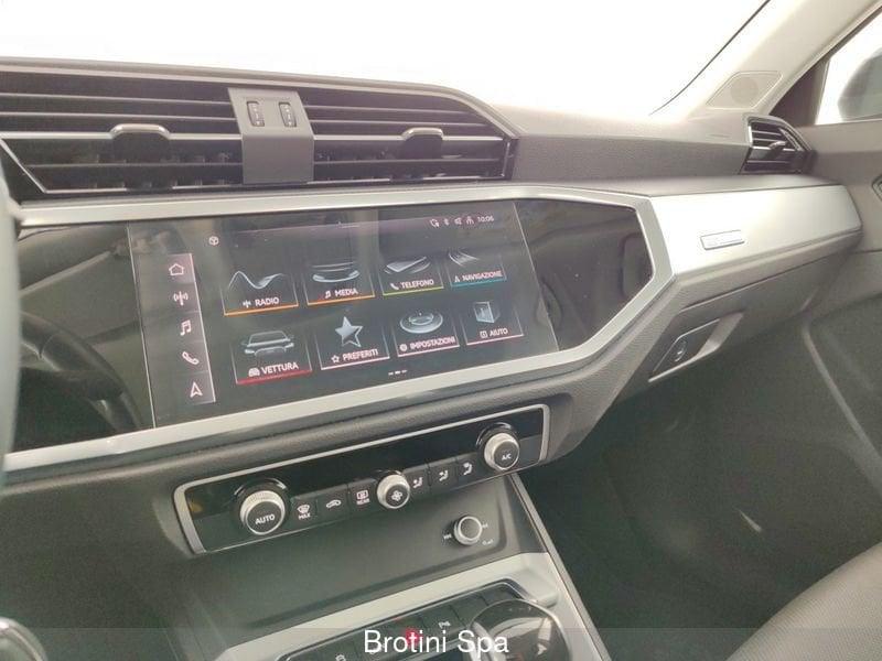 Audi Q3 45 TFSI e S tronic S Line Edition