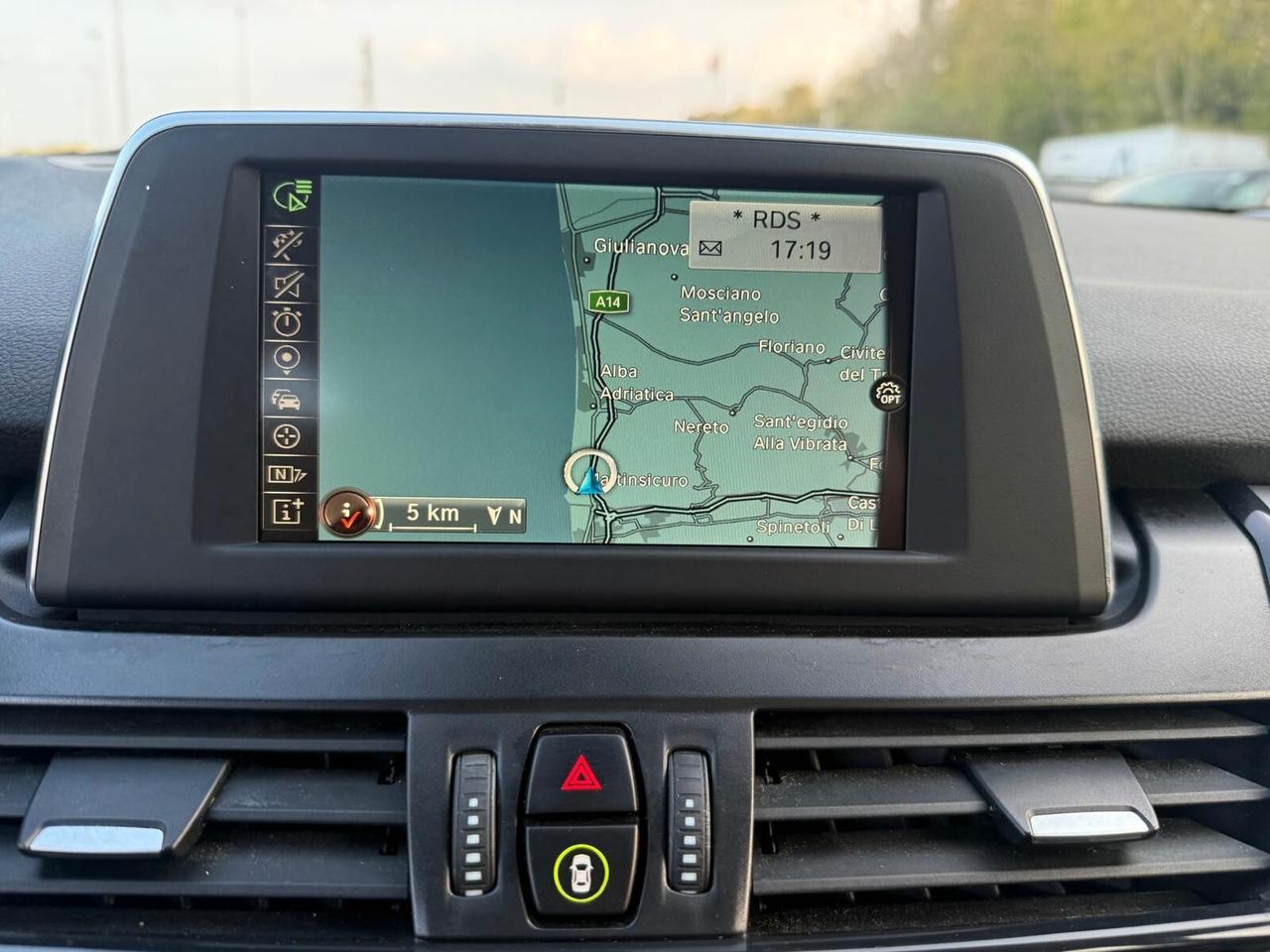 Bmw 216 216d Active Tourer Sport