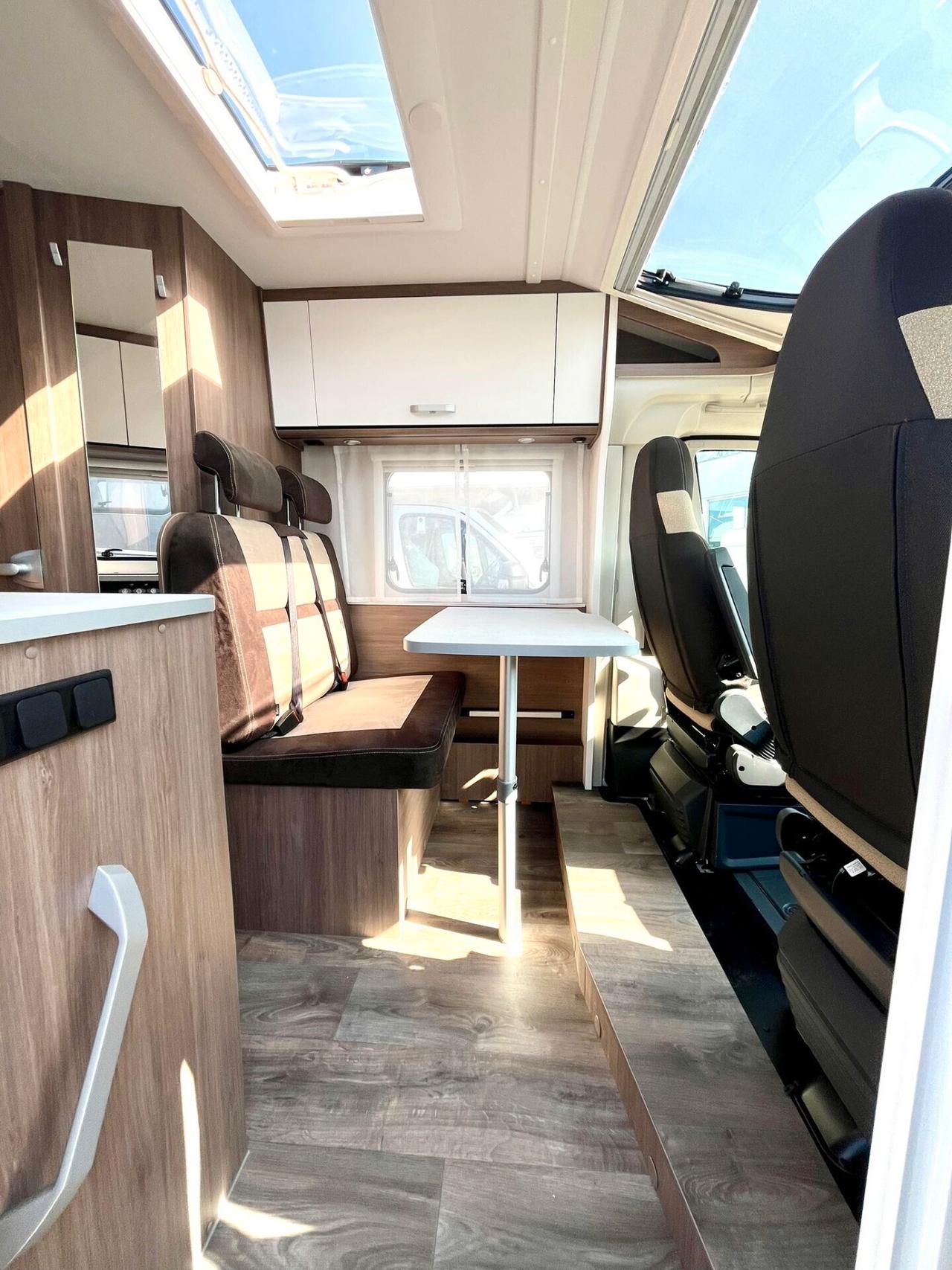 Approfitta su Carado V 337 Pro-VENDUTO