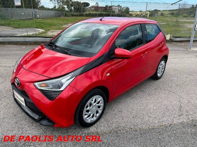 TOYOTA Aygo Connect 1.0 VVT-i 72 CV 5 porte x-play