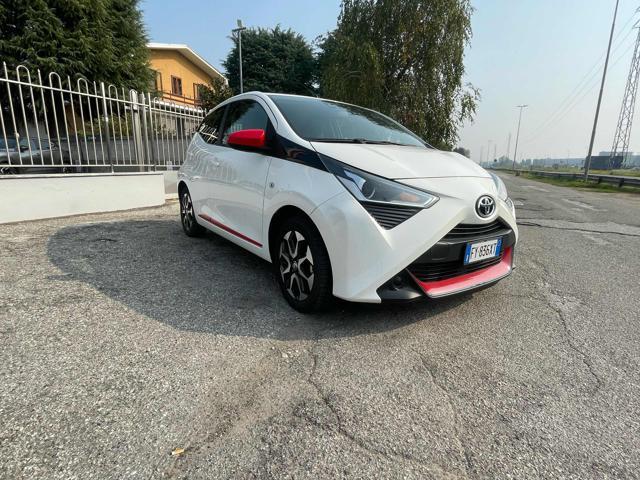 TOYOTA Aygo Connect 1.0