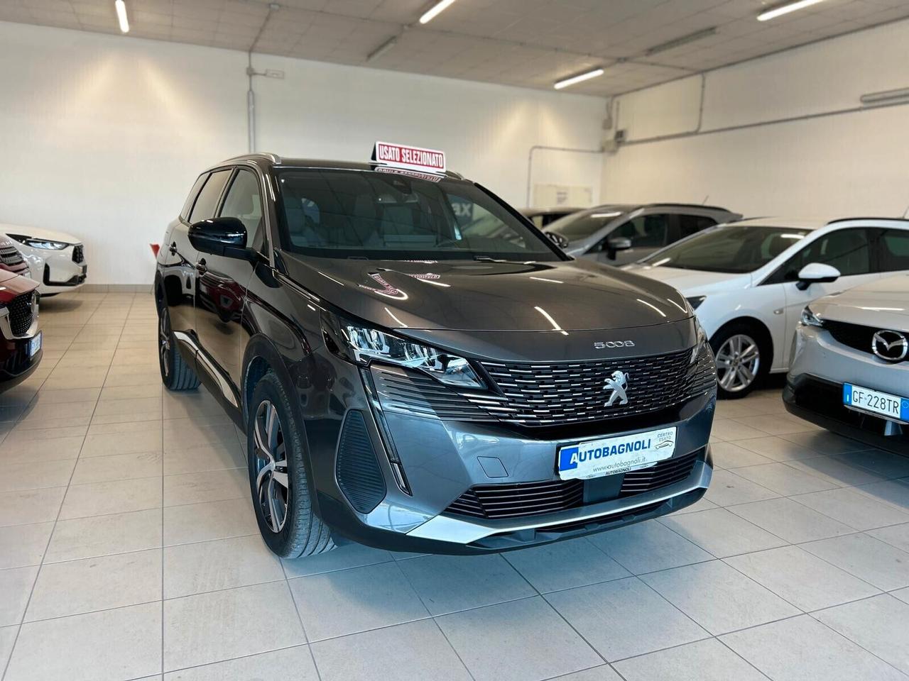 Peugeot 5008 ALLURE PACK Hybrid 136 e-DCS 7p. SPOTICAR