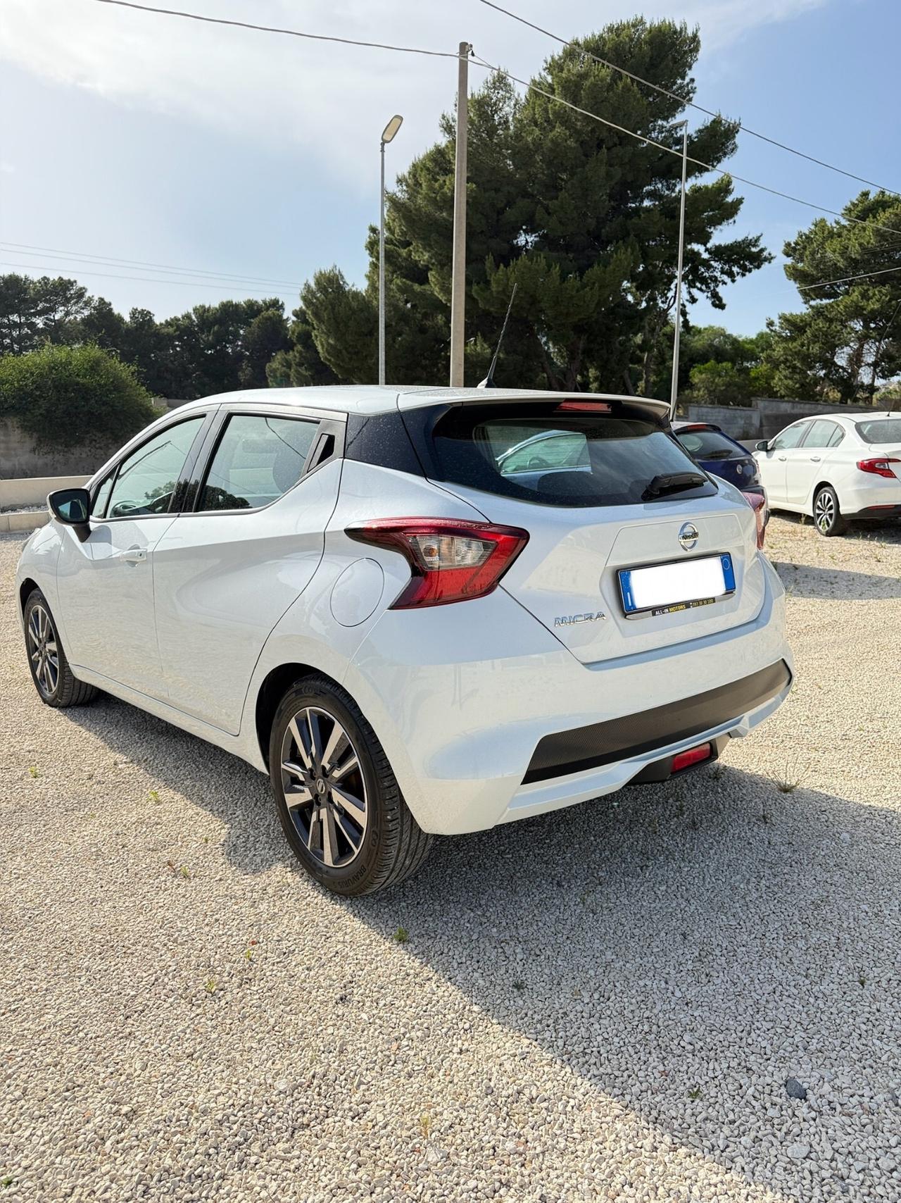 NISSAN Micra Tekna 1.0 71cv 2017 quinta serie 5 porte