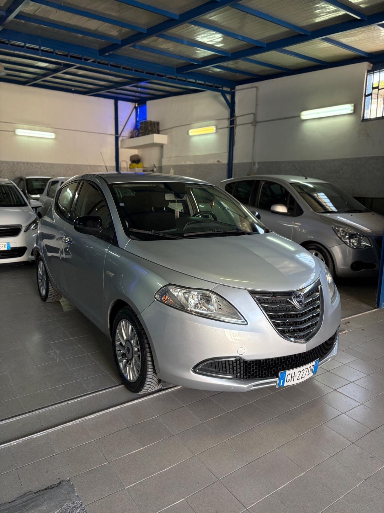 Lancia Ypsilon 1.2 GPL Ecochic 69cv