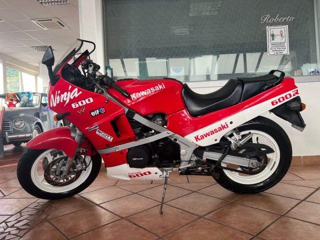 KAWASAKI GPz 600 R 1985