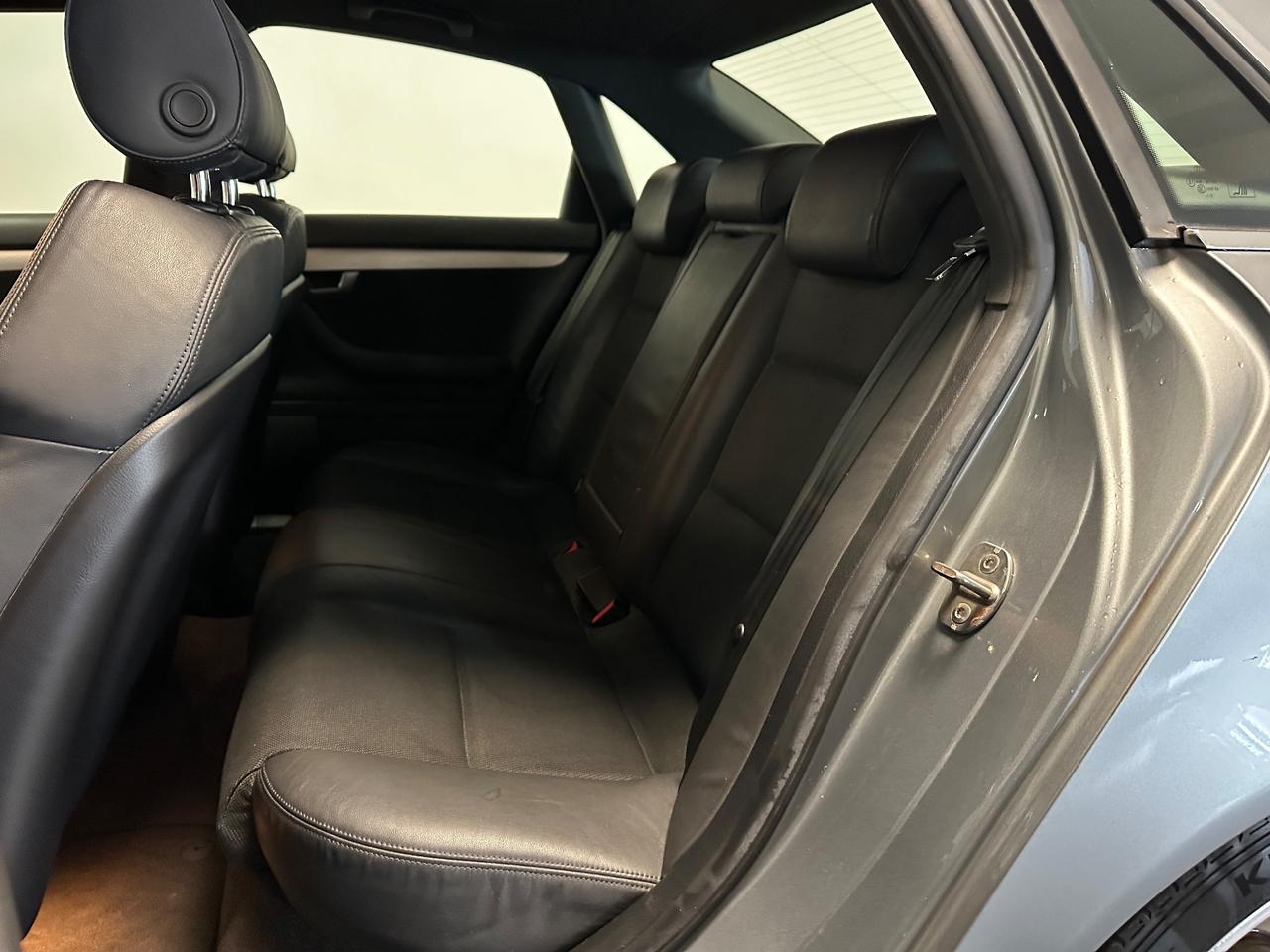 AUDI A4 BERLINA 1.9 S-LINE 116CV UNIPRO PRONTA CONSEGNA