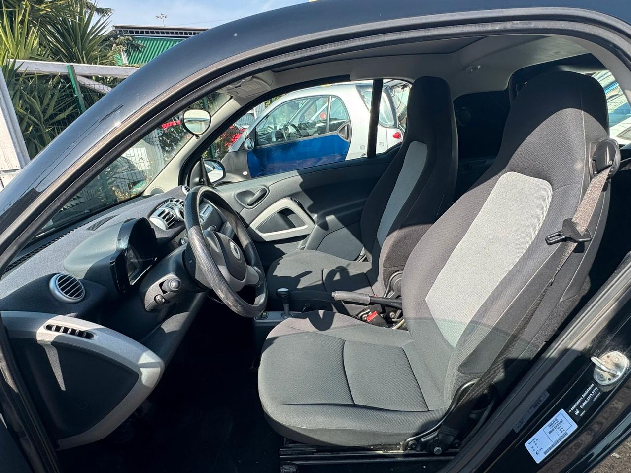 Smart ForTwo 1000 52 kW MHD coupé pure