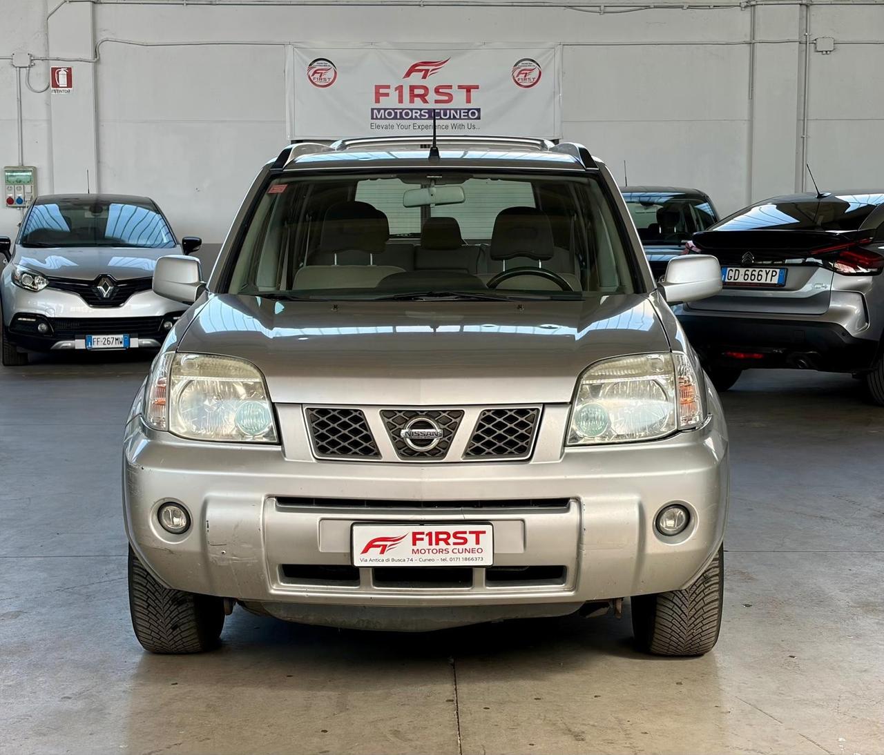 Nissan X-Trail 2.2 dCi Elegance