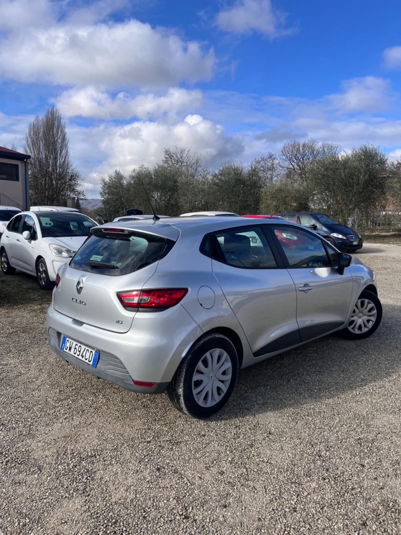Renault Clio 1.5 Diesel 75CV 5 porte 2015 PERFETTA