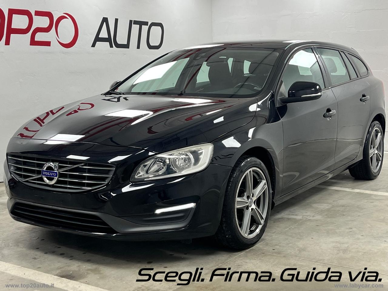 VOLVO V60 D2 1.6 Kinetic|GANCIO TRAINO|8 CERCHI