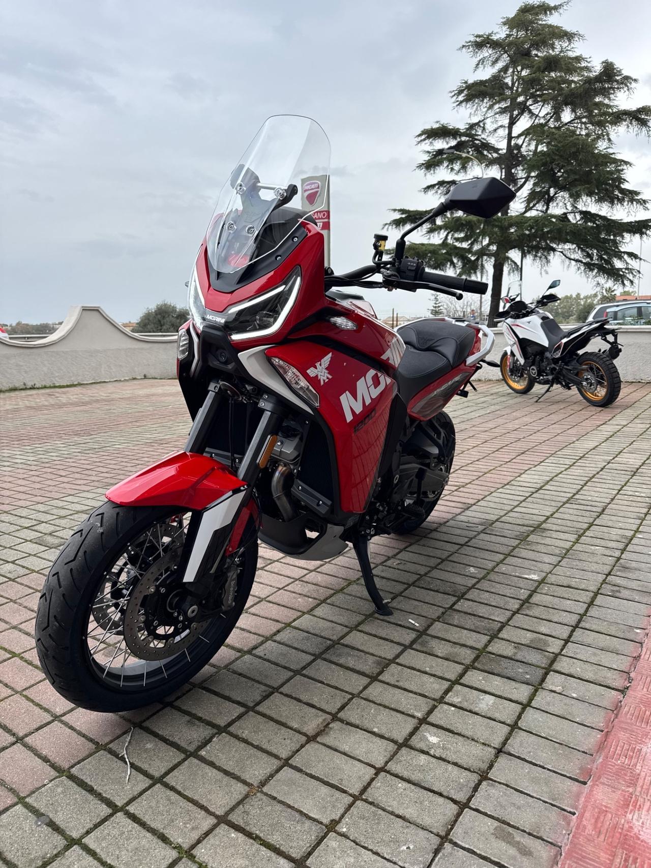 Moto Morini X-Cape 1200