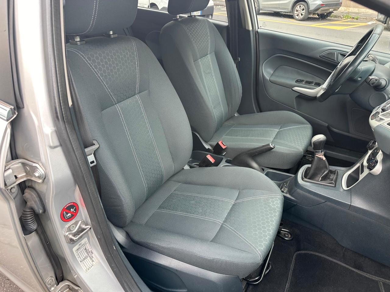 Ford Fiesta 1.4 TDCi 5p. Titanium