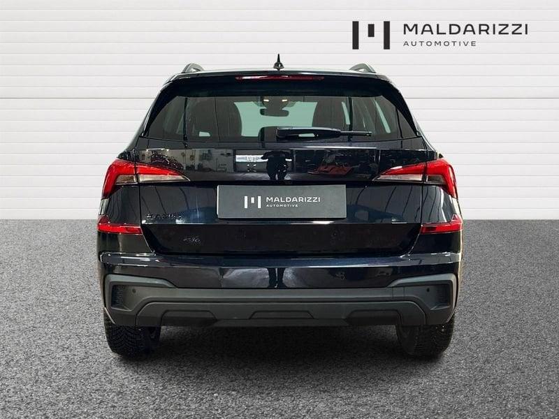 Skoda Kamiq 2024 1.0 tsi Black Dots 115cv