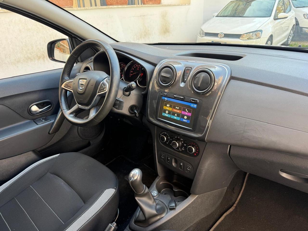 DACIA Sandero Stepway 1.0 TCe 100CV ECO-G 15th Ann