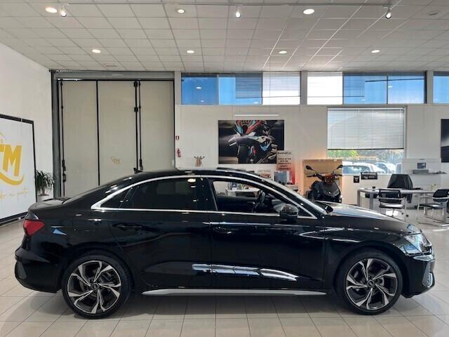 Audi A3 Sedan 30 TFSI S line edition *IVA ESPOSTA*