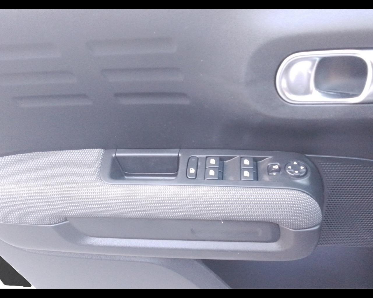 CITROEN C3 Aircross - C3 Aircross PureTech 130 S&S EAT6 Shine