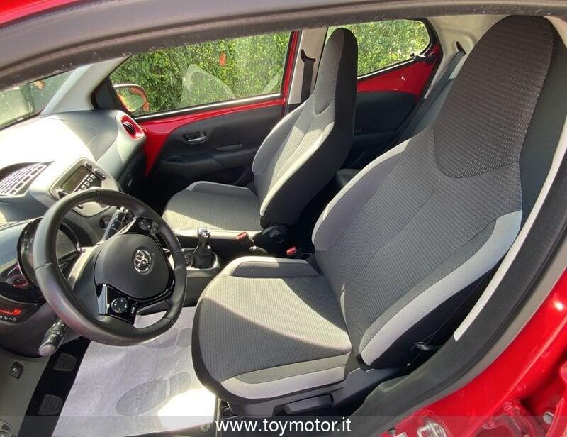 Toyota Aygo 2ª serie Connect 1.0 VVT-i 72 CV 5 porte x-play