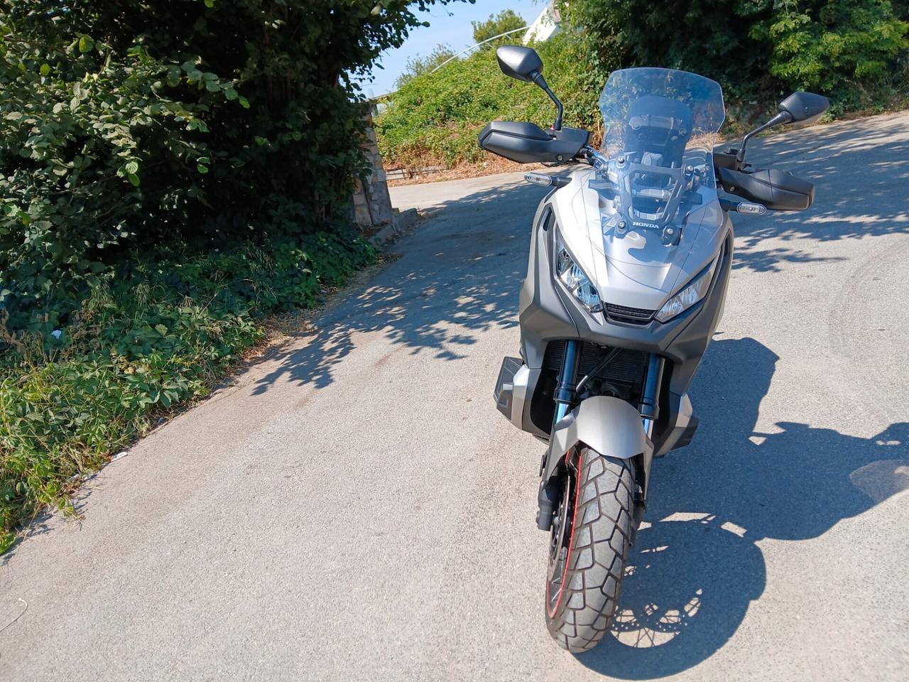 Honda X-ADV 750 anno 2019 ... 18 mila km