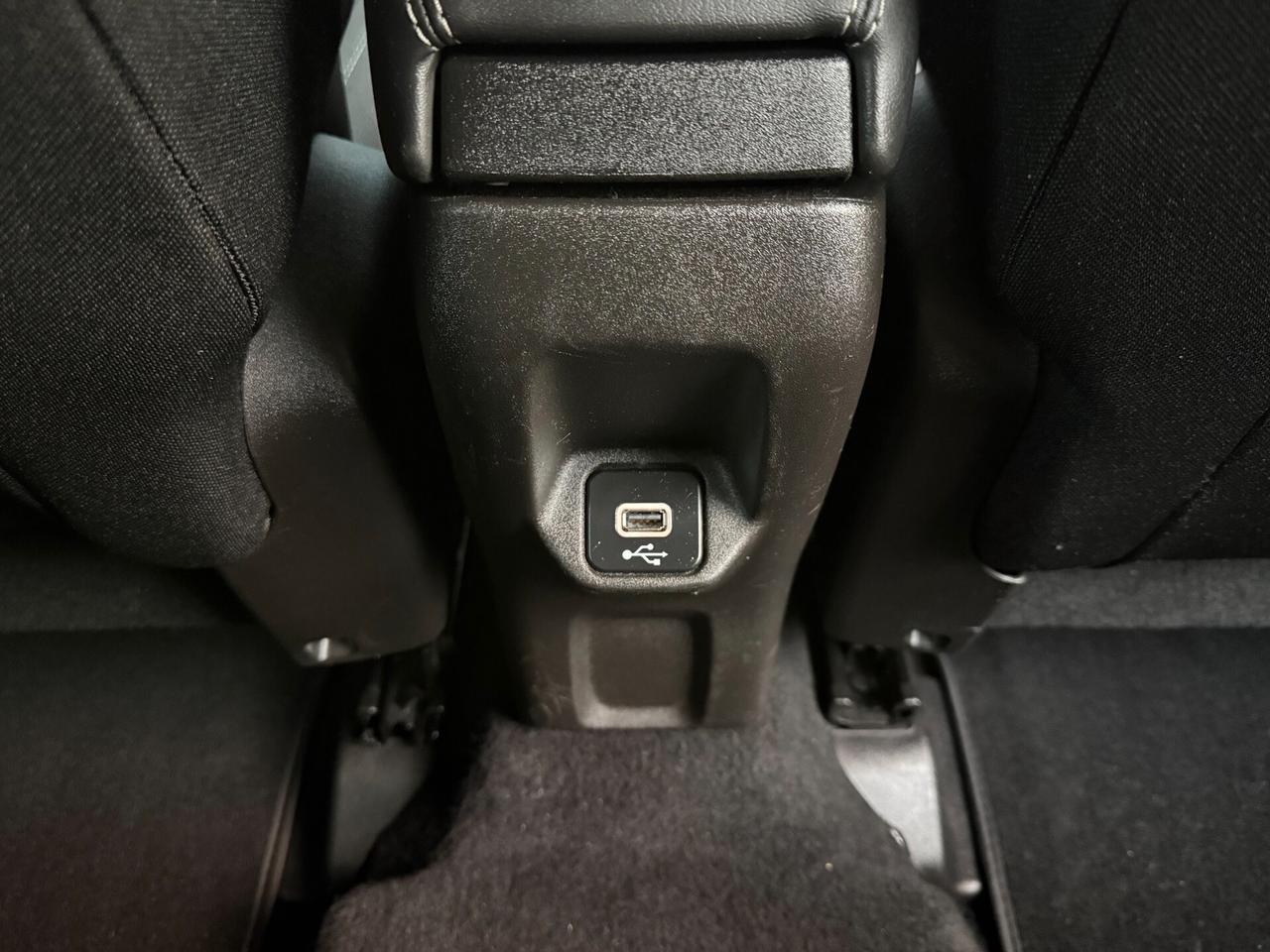 Jeep Renegade 1.6 MJT Limited *KM 99.000 - 2021