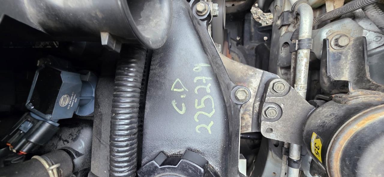 Toyota Yaris 1.0 5 porte Sol