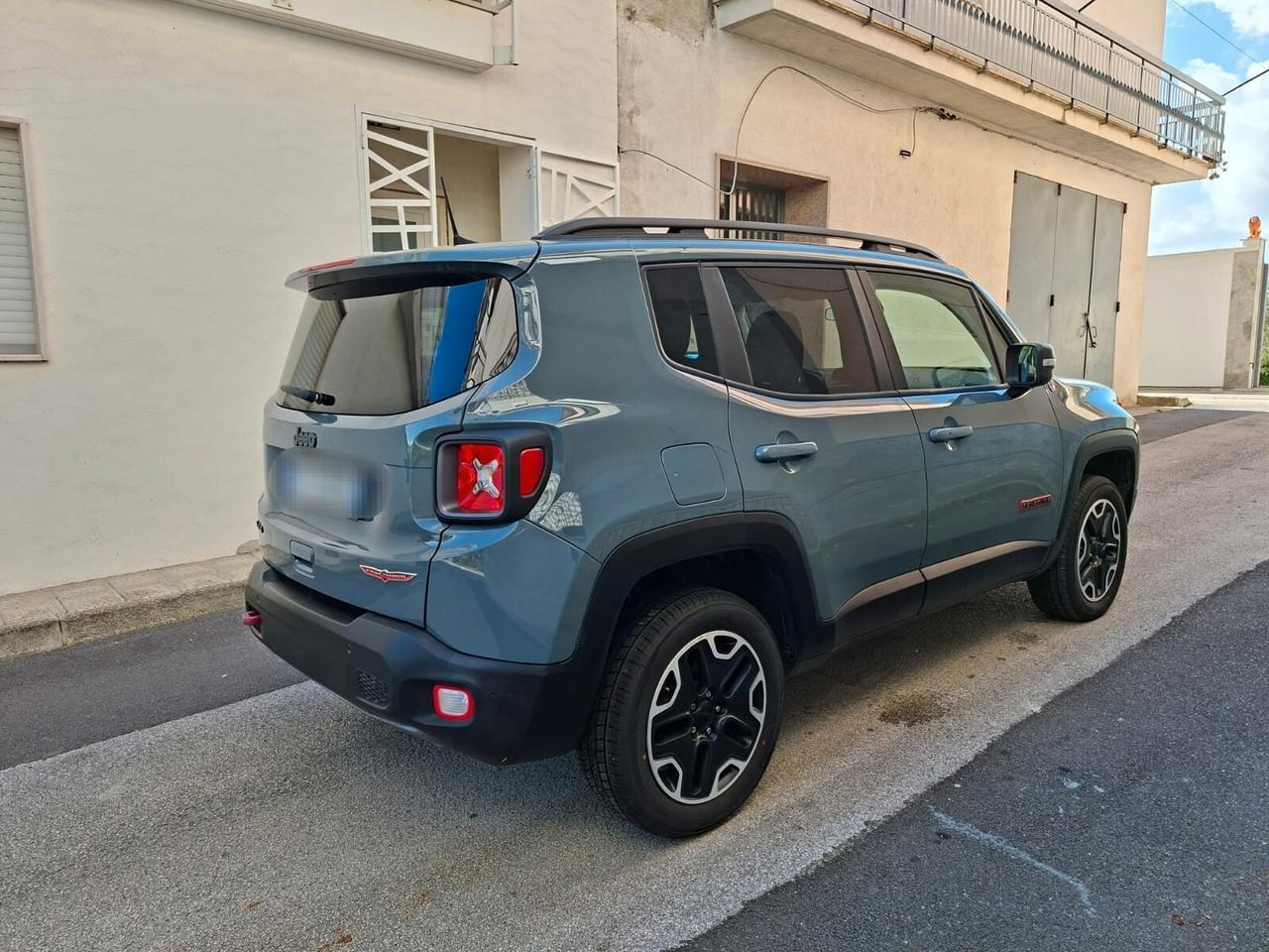 Jeep Renegade 2.0 Mjt 170CV 4WD Active Drive Low Trailhawk