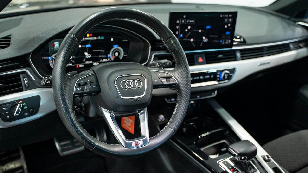 Audi A4 AVANT 40 2.0 TDI 3X S LINE EDITION S TRONIC M-HEV QUATTRO VIRUTAL FULL OPTIONAL