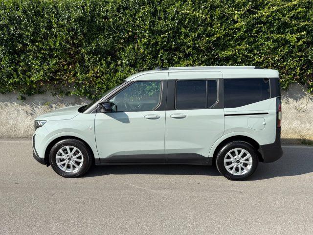 FORD Tourneo Courier 1.0 EcoBoost Titanium IVA ESPOSTA