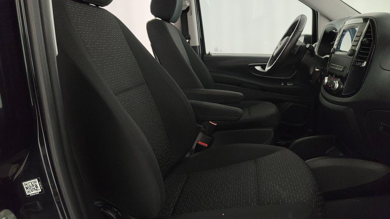 Mercedes-Benz vito 116 cdi extralong 4x4 mixto auto my20