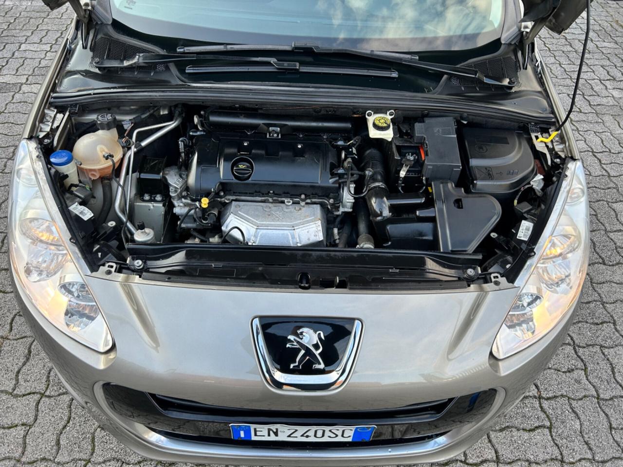 Peugeot 308 AUTOMATICA 1.6 VTi 120CV Active