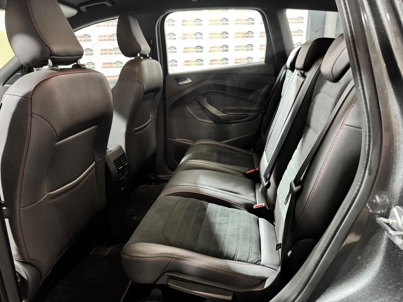 Ford Kuga 2.0 TDCI 180 CV S&S 4WD Powershift Vignale